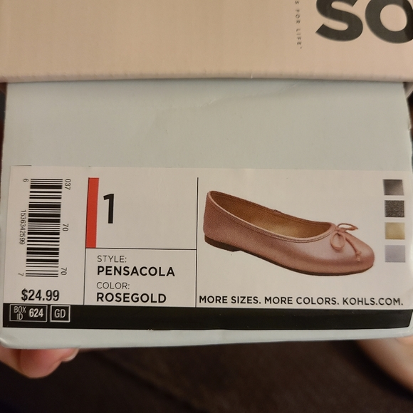 Flats - Picture 2 of 2